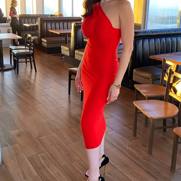 Red Stretch Dress - Picture 5 of 5
